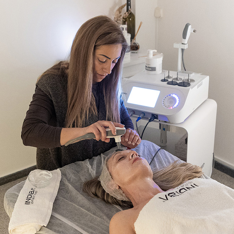 Tratamiento INDIBA facial y corporal en centro especializado en Villena
